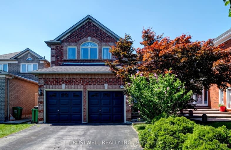 2437 Yorktown Circle, Mississauga | Image 1