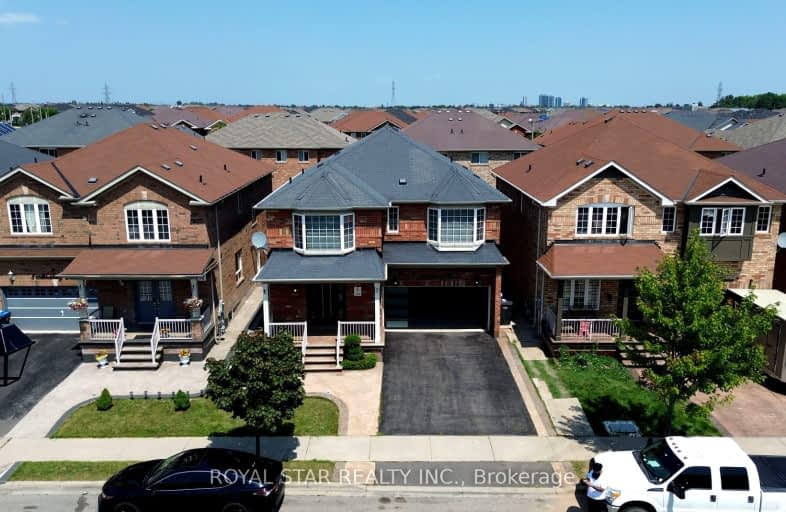 7 Abbotsbury Drive, Brampton | Image 1