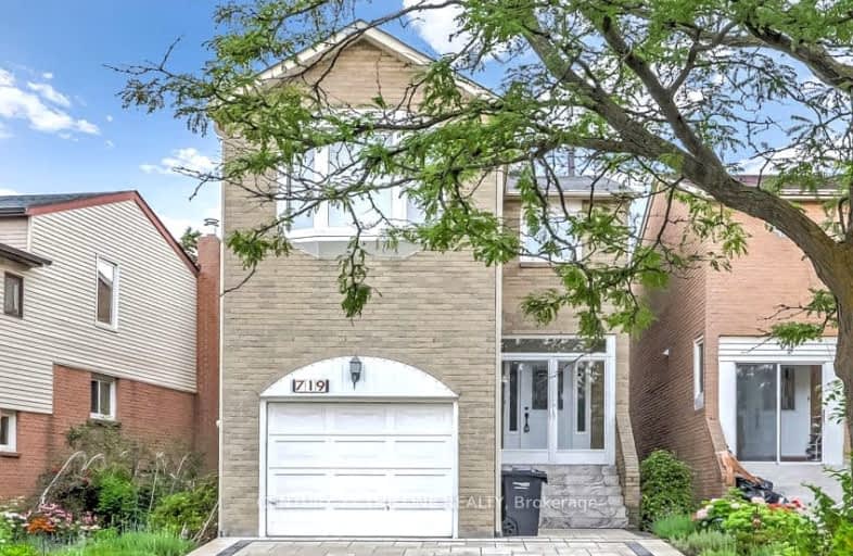 719 Galloway Crescent, Mississauga | Image 1