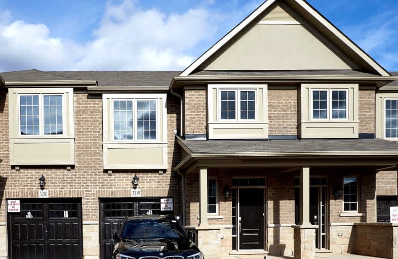 3279 Mockingbird Common, Oakville | Image 1