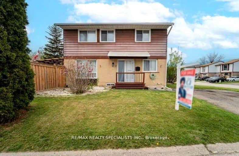 23 Gold Finch Court, Brampton | Image 1