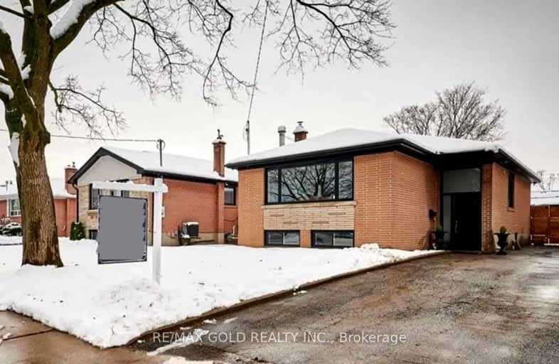 30 Heatherglen Road, Toronto | Image 1