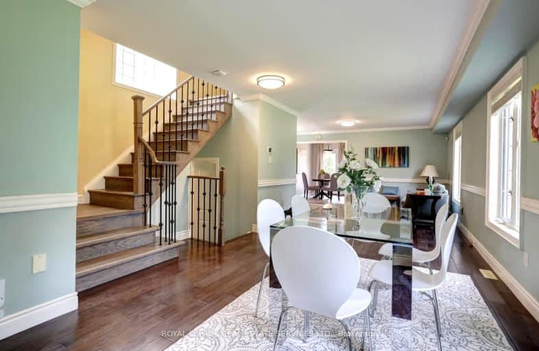 5677 Barbara Crescent, Burlington | Image 1