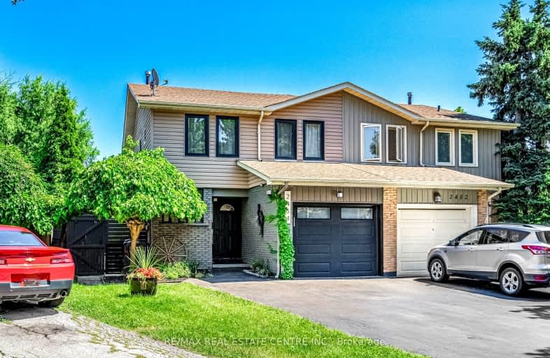 #Uppe-2454 Cobbinshaw Circle, Mississauga | Image 1