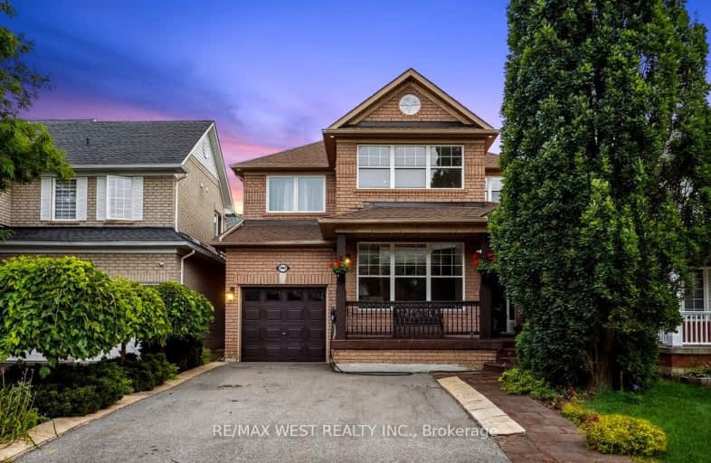 3902 Deepwood Heights, Mississauga | Image 1