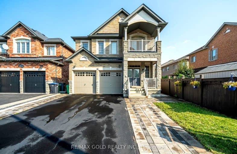 19 Almond Street, Brampton | Image 1