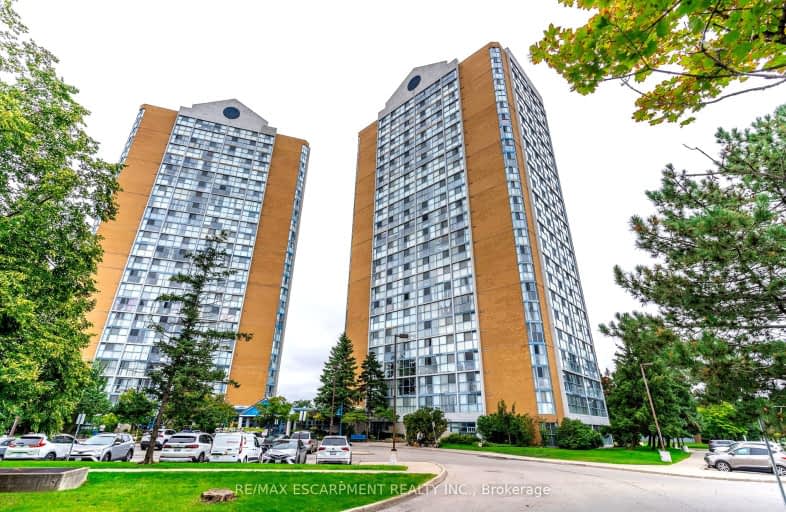 912-35 TRAILWOOD Drive, Mississauga | Image 1