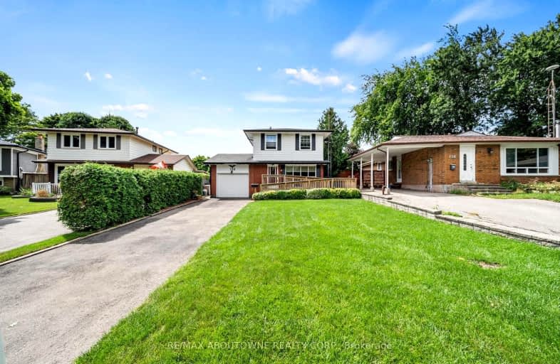 136 Osborne Crescent, Oakville | Image 1