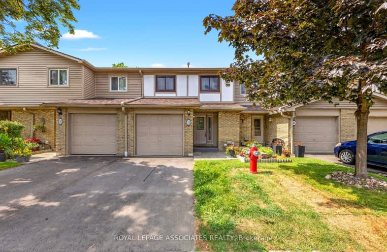 33 Greenwich Circle, Brampton | Image 1