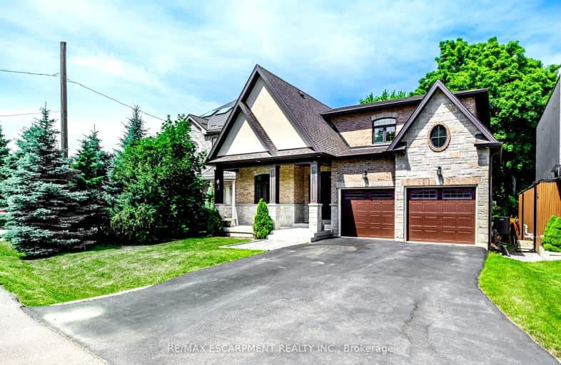 923 Beechwood Avenue, Mississauga | Image 1