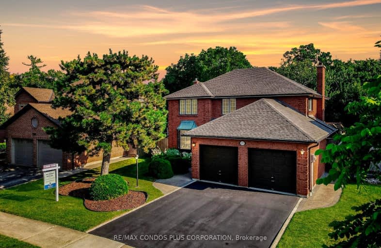 1379 Golden Meadow Trail, Oakville | Image 1