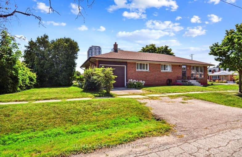 33 Warnica Avenue, Toronto | Image 1