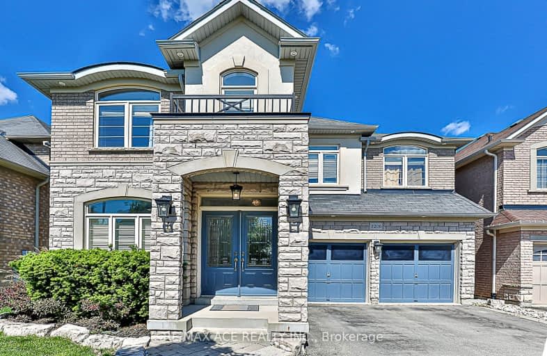 3206 Sorrento Crescent, Burlington | Image 1