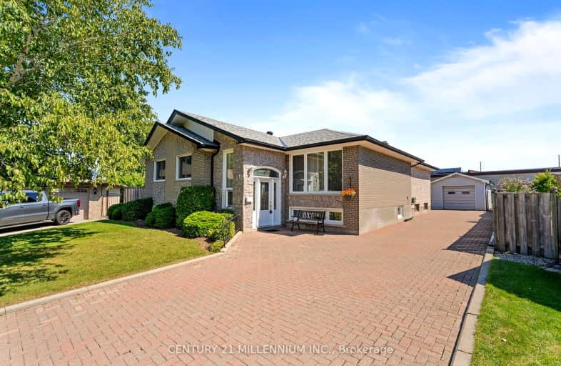 12 Shirebrook Court, Brampton | Image 1