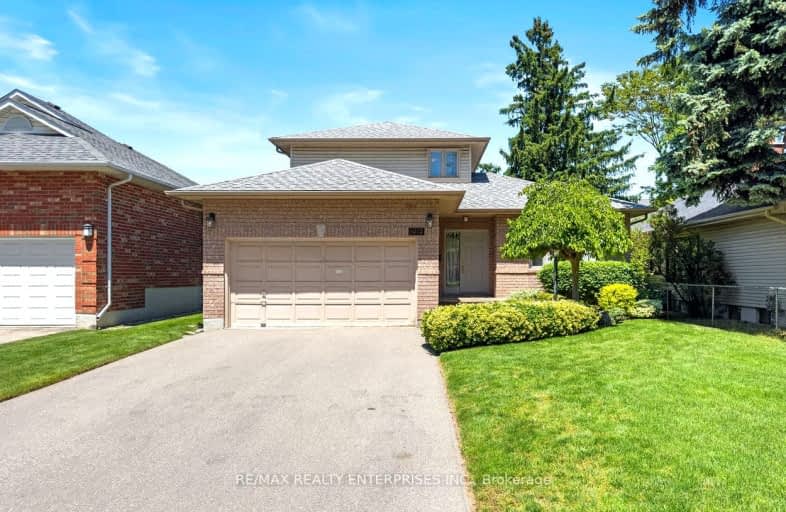 1073 Lorne Park Road, Mississauga | Image 1