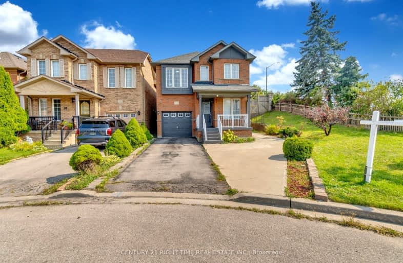 32 Elmpark Court, Brampton | Image 1