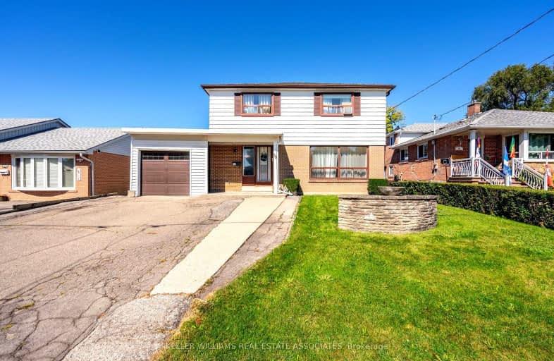 30 Garfield Crescent, Brampton | Image 1