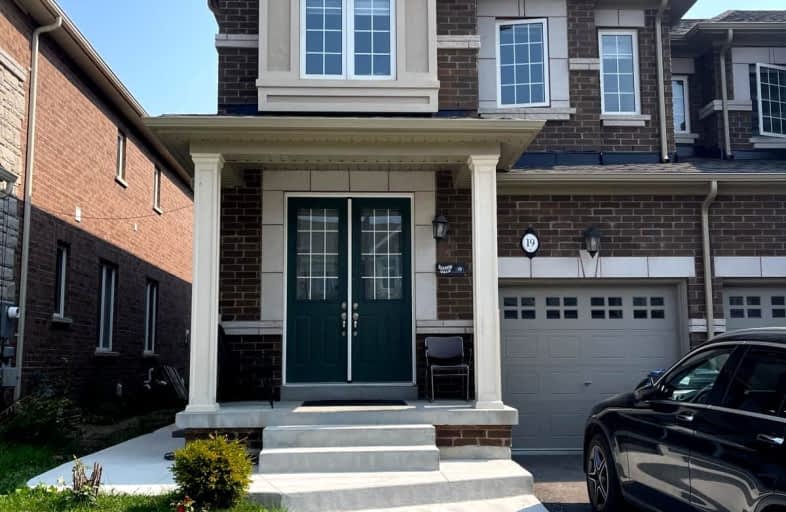 19 Dale Meadows Road, Brampton | Image 1