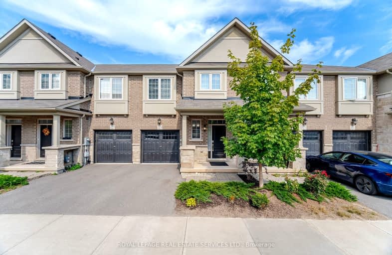 3275 Mockingbird Common, Oakville | Image 1