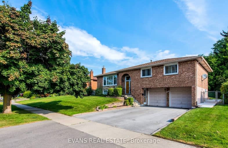 19 Meadowland Gate, Brampton | Image 1