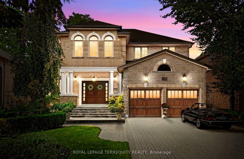 1586 Hampshire Crescent, Mississauga | Image 1