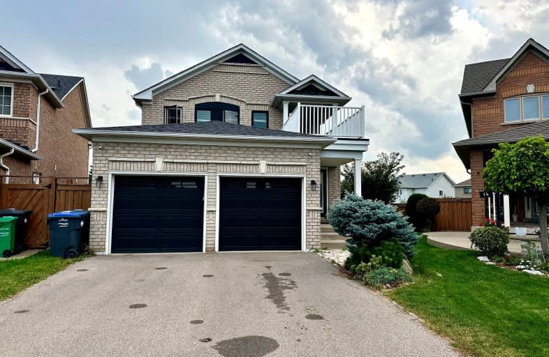 12 Hayloft Court, Brampton | Image 1