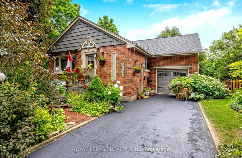 62 Nelson Court, Halton Hills | Image 1