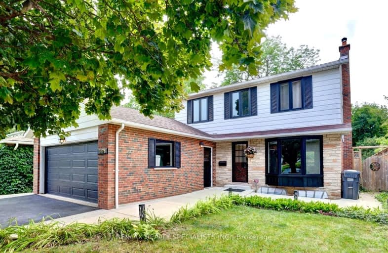 2476 Winthrop Crescent, Mississauga | Image 1