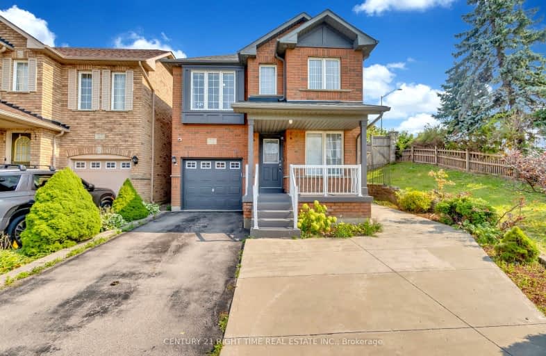 32 Elmpark Court, Brampton | Image 1