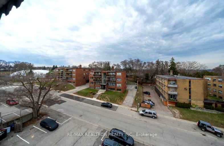 201-4 Hill Heights Road, Toronto | Image 1