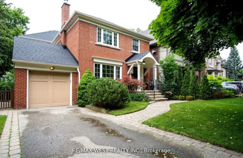 16 Ashton Manor, Toronto | Image 1