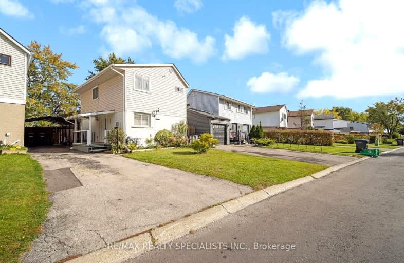 23 Grand Rapids Square, Brampton | Image 1