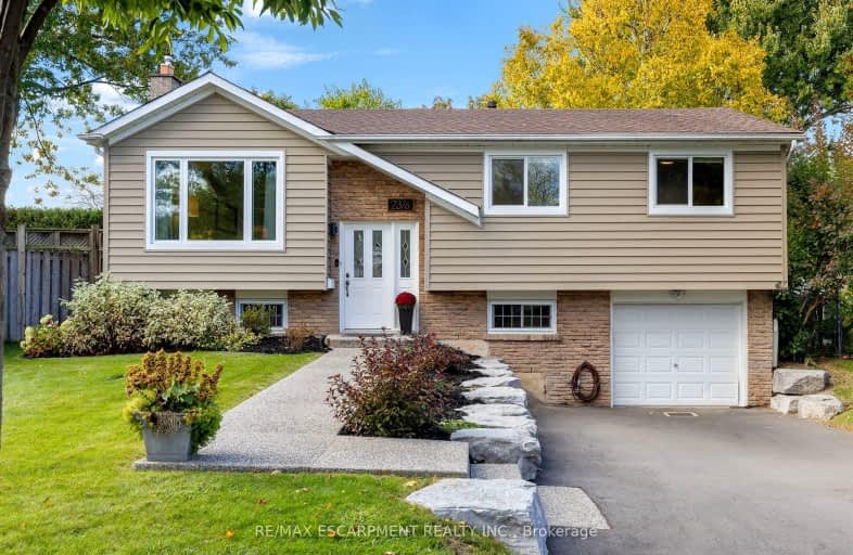 2376 Cayuga Court, Burlington | Image 1