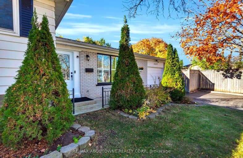 440 Sunset Drive, Oakville | Image 1