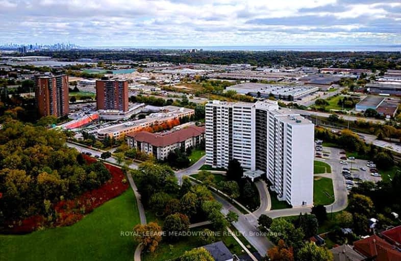 903-530 Lolita Gardens, Mississauga | Image 1