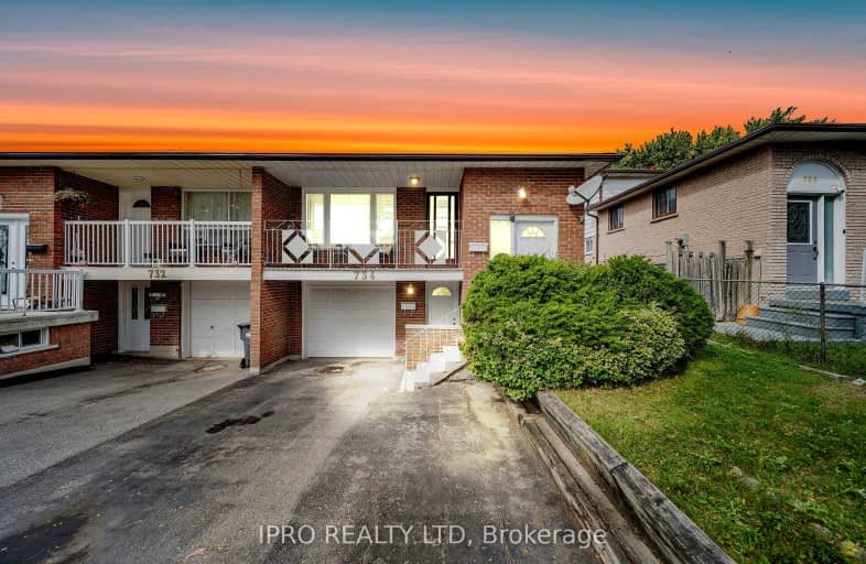 734 Eaglemount Crescent, Mississauga | Image 1