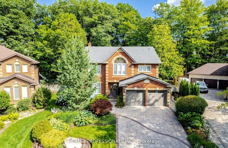 10 Grand Oaks Court, Brampton | Image 1