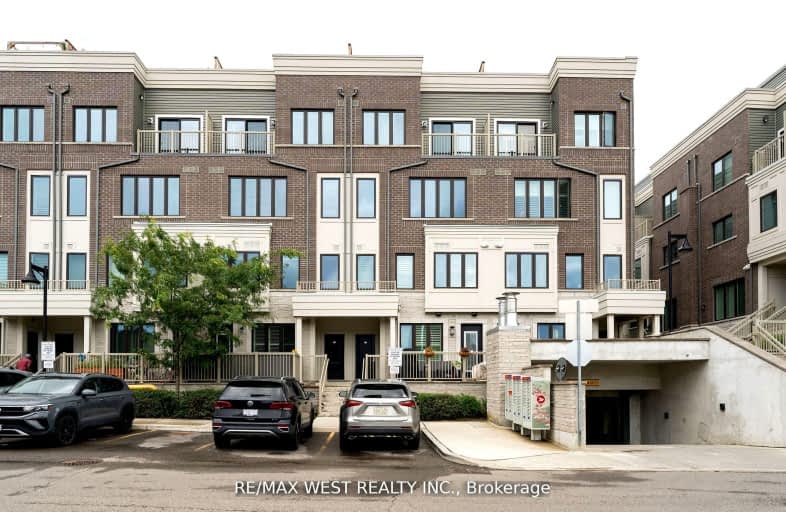 14-95 Eastwood Park Gardens, Toronto | Image 1