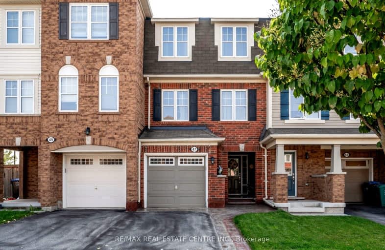 47 Vanhorne Close, Brampton | Image 1