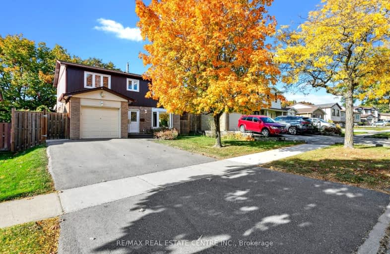 526 Karen Park Crescent, Mississauga | Image 1