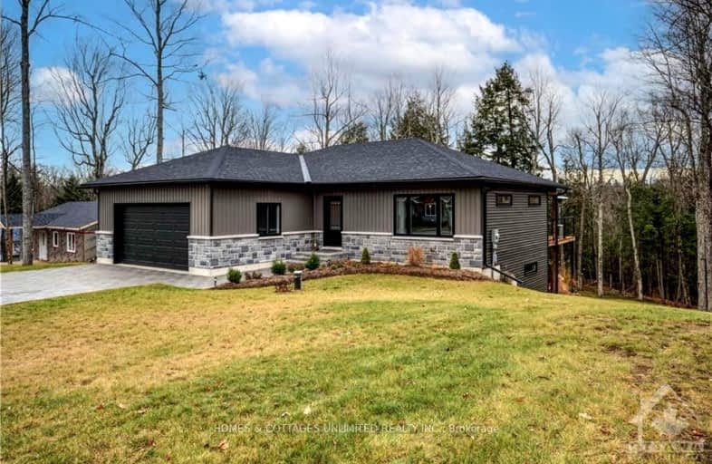 195 MAPLE Street, Lanark Highlands | Image 1