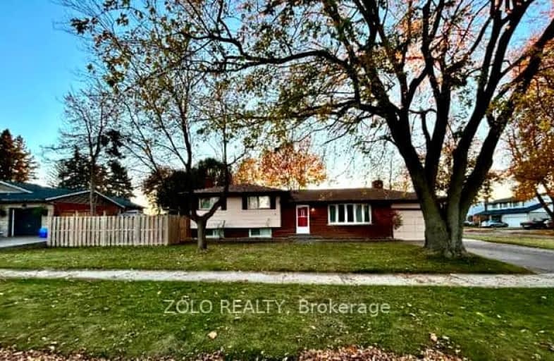 Upper-3 Old York Crescent, Kitchener | Image 1