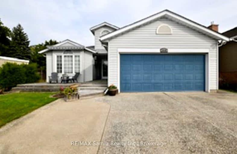 1640 Murphy Road, Sarnia | Image 1