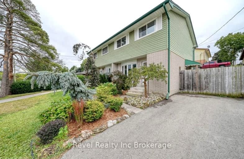 234 PARK Row, Woodstock | Image 1