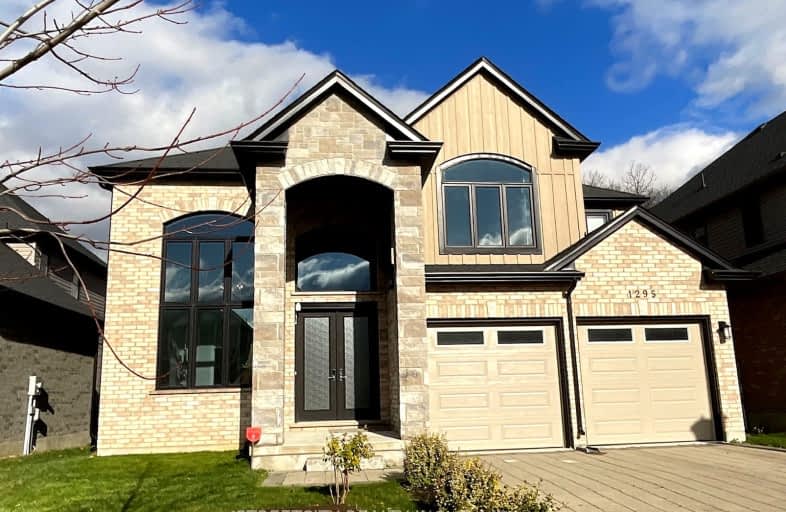 1295 Dyer Crescent, London | Image 1