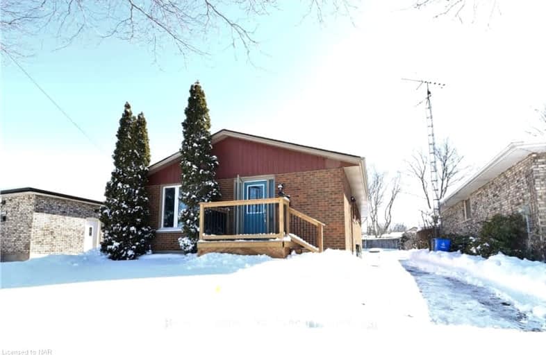 5698 HERITAGE Drive, Niagara Falls | Image 1