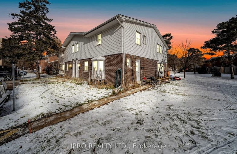 272 Westcourt Place, Waterloo | Image 1