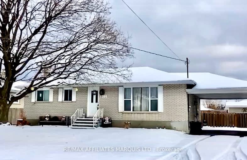 1209 Fatima Street, Cornwall | Image 1