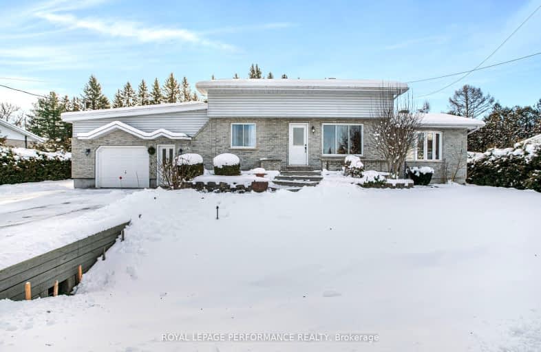 1731 Henry Crescent, Champlain | Image 1