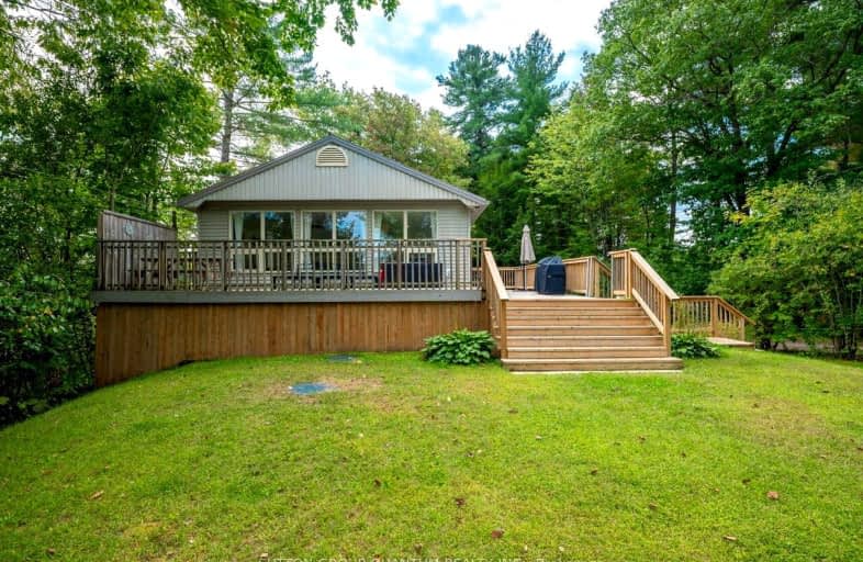 1006 Young's Road, Muskoka Lakes | Image 1